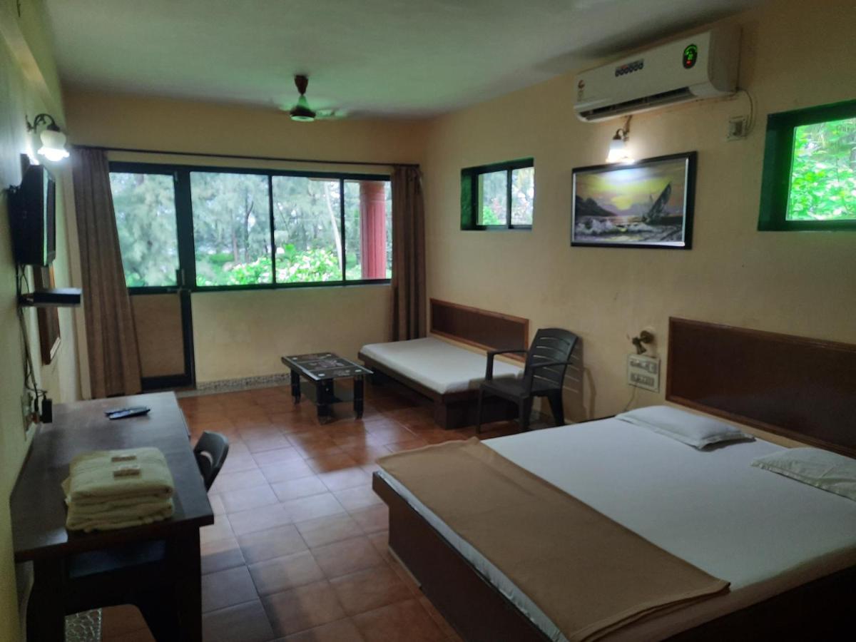 Seawoods Beach Hotel Dahanu Chambre photo